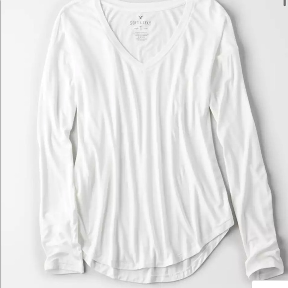 american eagle long sleeve v neck